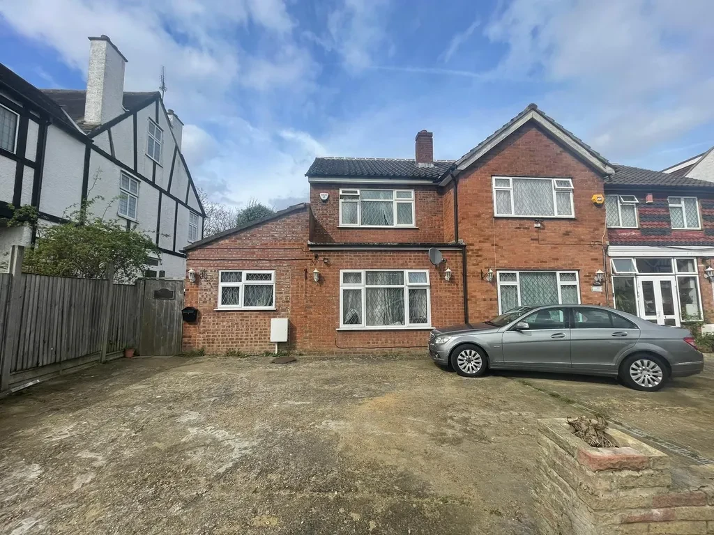 Harrow Property Deal - Quick Sale required!!!